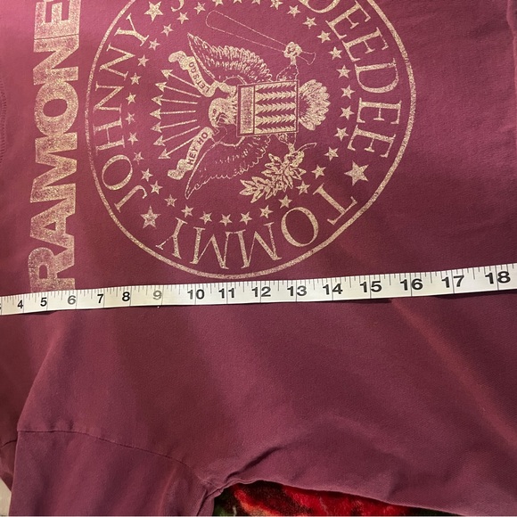 Daydreamer Graphic Women's Cropped Long Sleeved Tee - Picture 5 of 6